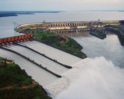 usina-de-itaipu-binacional